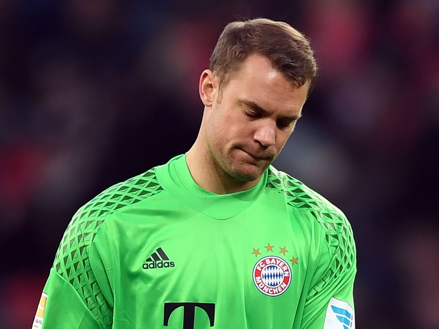 Manuel Neuer: Der tragische Fall des Bayern-Kapitäns - haben die Ärzte  versagt? | STERN.de