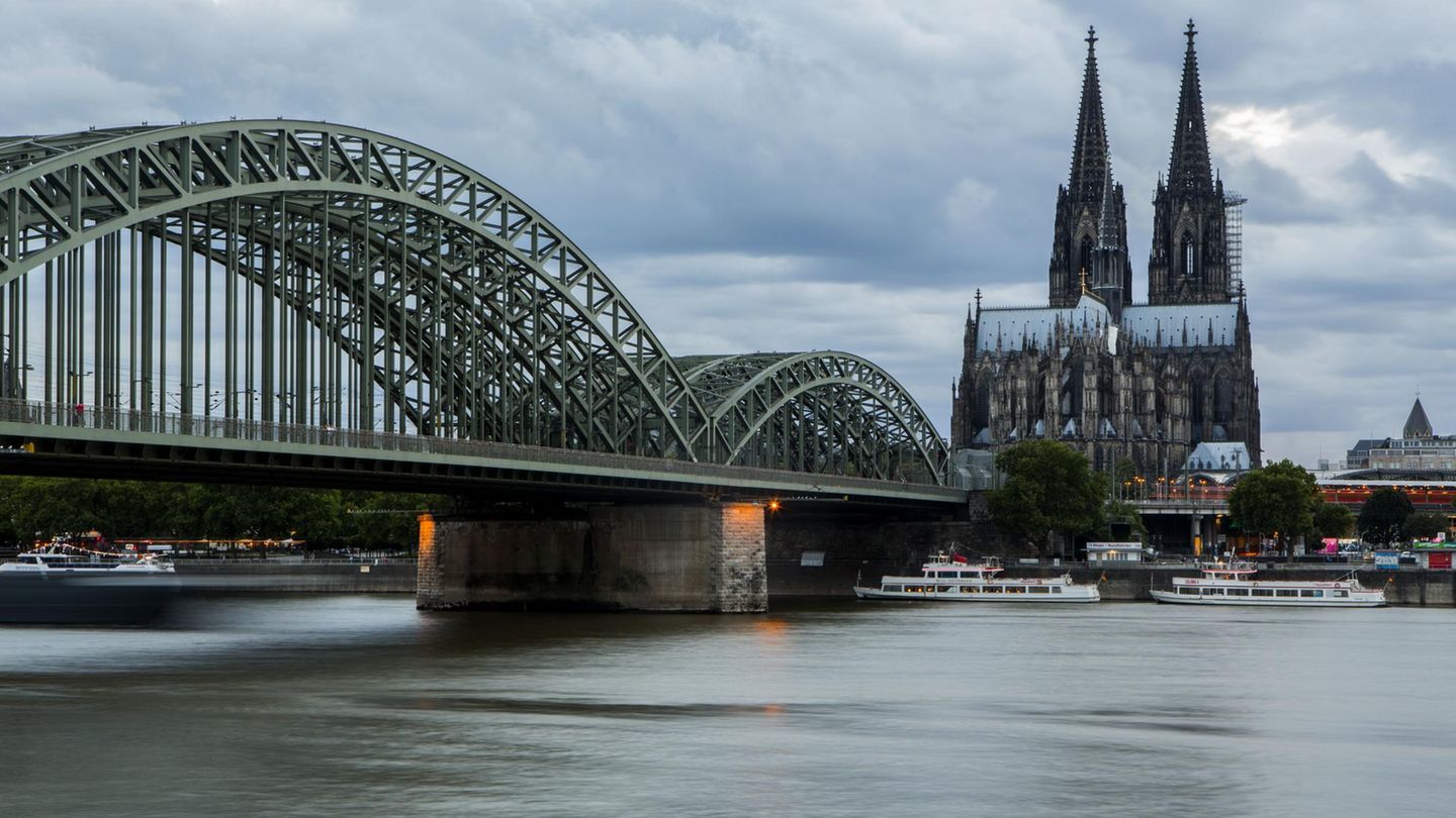 Die Hohenzollernbrücke in Köln