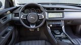 Typisches Jaguar Cockpit