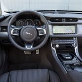 Typisches Jaguar Cockpit
