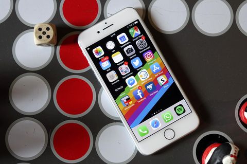 Das iPhone 8 sieht von vorne aus wie die drei Vorgänger.
