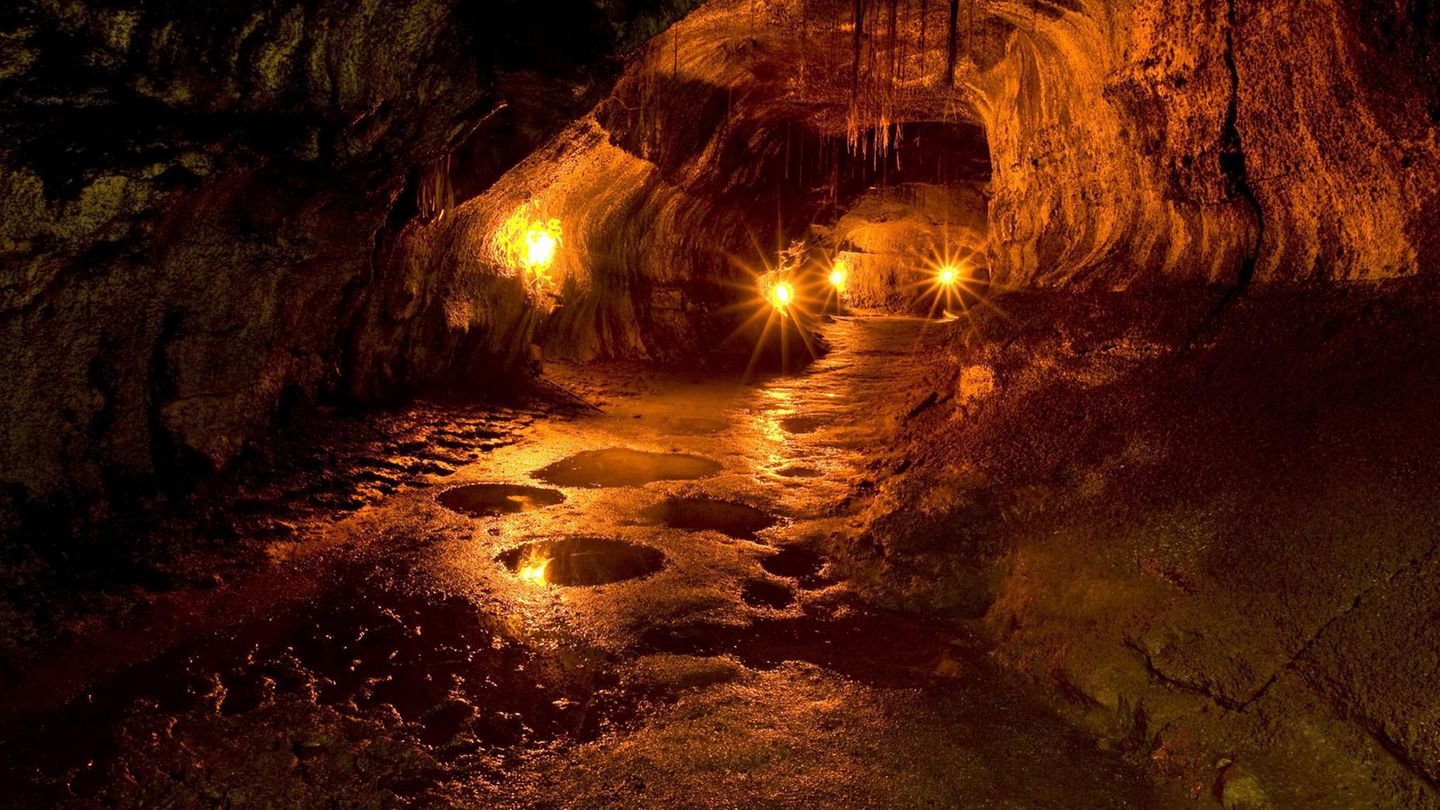 Weil der Zugang zur Höhle verschlossen war, musste ein US-Student drei Tage lang im Dunkeln ausharren (Symbolbild)