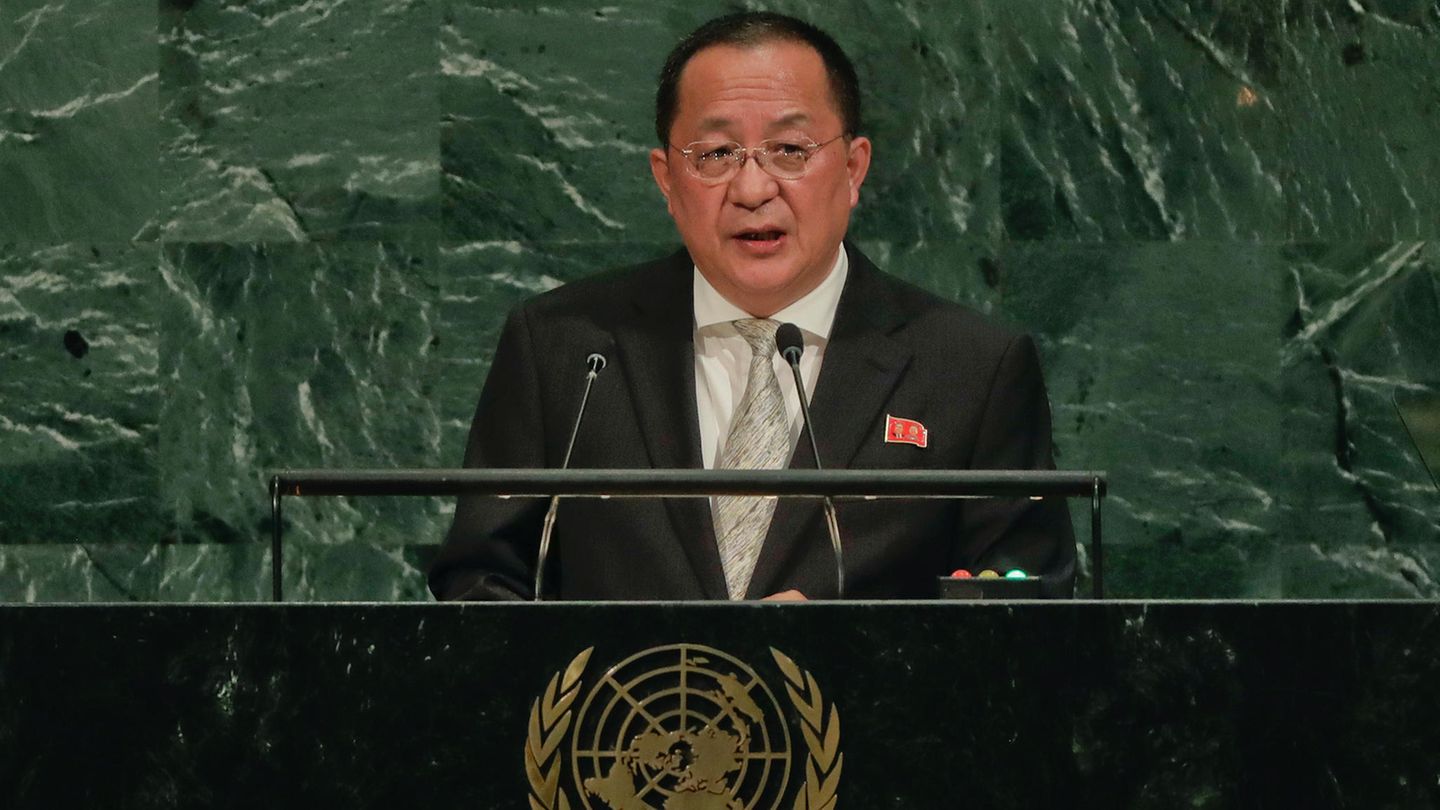 Der Außenminister von Nordkorea, Ri Yong Ho, spricht bei der UN-Generaldebatte im UN-Hauptquartier in New York