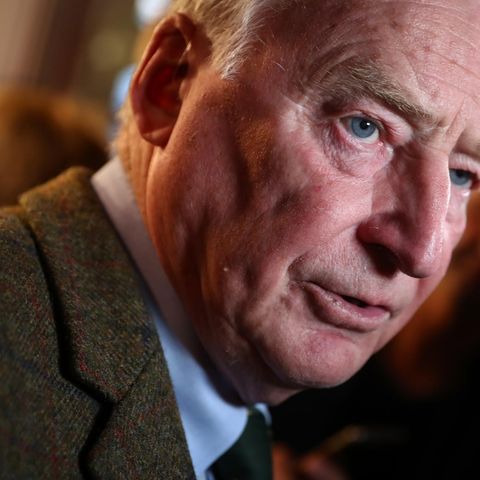 Alexander Gauland hat starken Druck auf Bundeskanzlerin Angela Merkel angekündigt