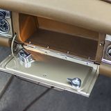 Mercedes 280 SL Pagode W 113 - Handschuhfach statt Airbag