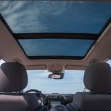 Der Citroen C3 Aircross wird auf Wunsch mit einem Panoramadach geliefert