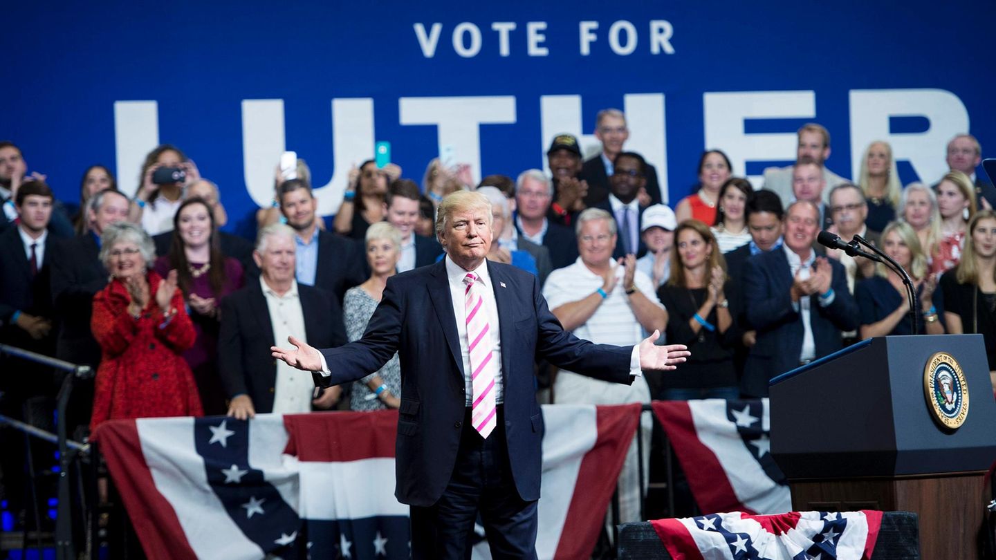 Donald Trump trommelt für Luther Strange