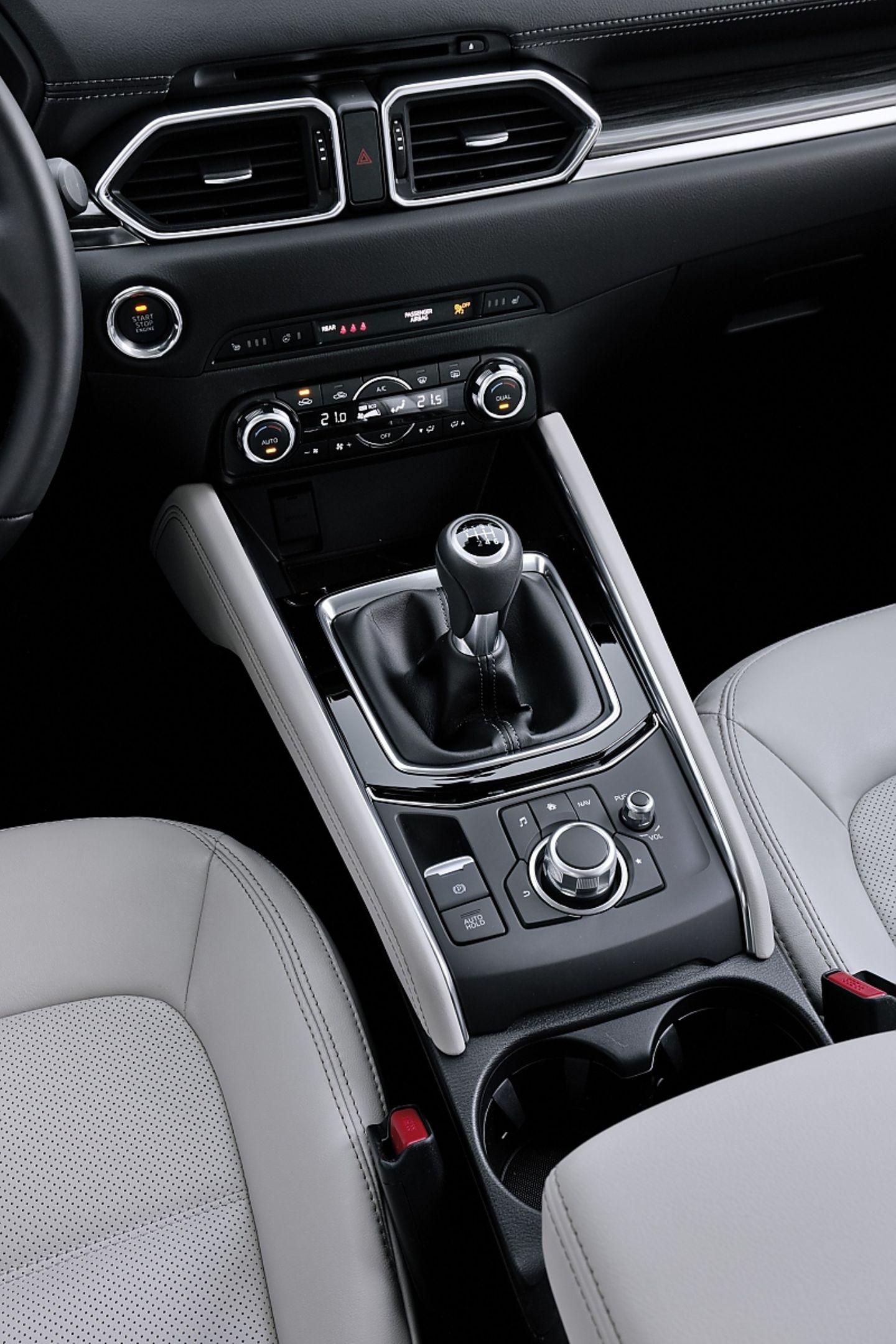 Auch eine Handschaltung ist für den Mazda CX-5 verfügbar