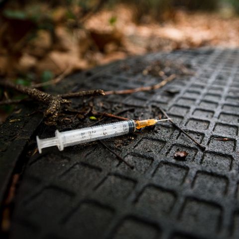 Polizisten verschicken Drogenspritzen - mehrere Beamte infizieren sich mit Hepatitis C