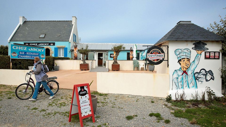 Bretonische Insel: Restaurant und Unterkunft auf der 15 Quadratkilometer großen Insel Restaurant und Unterkunft auf der 15 Quadratkilometer großen Insel