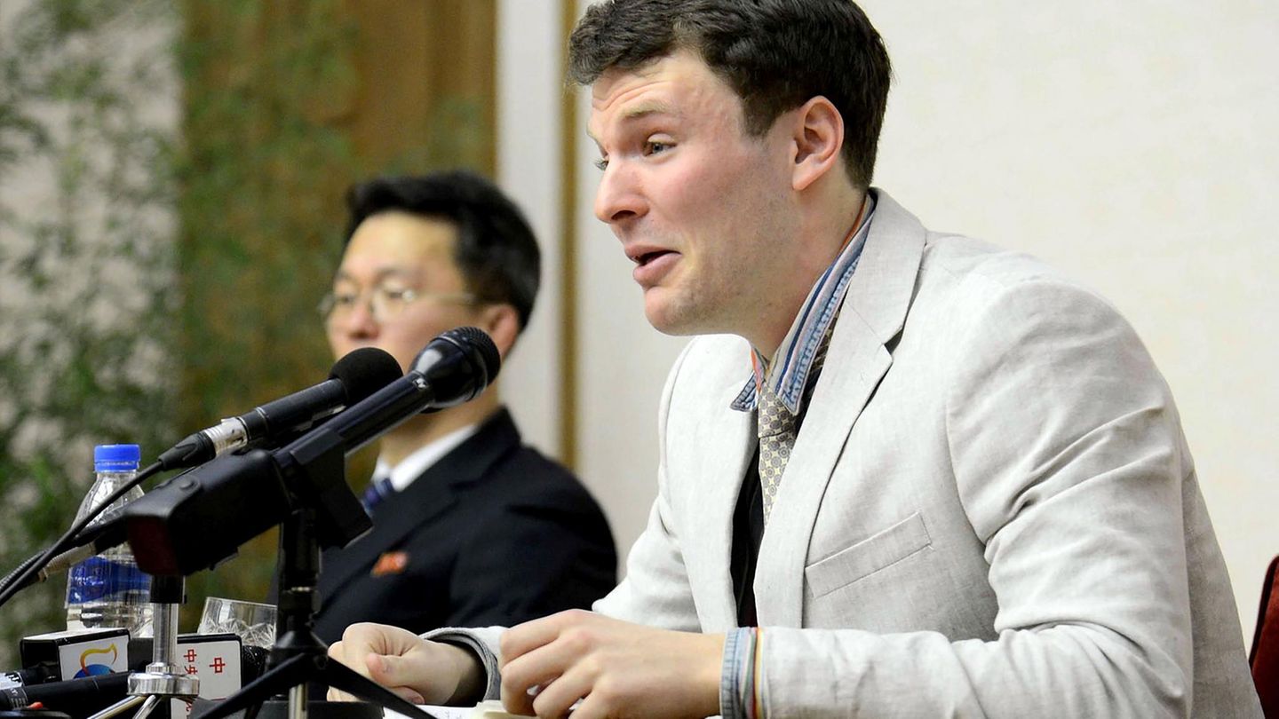 Otto Warmbier auf einer Pressekonferenz im März 2016 in Nordkorea