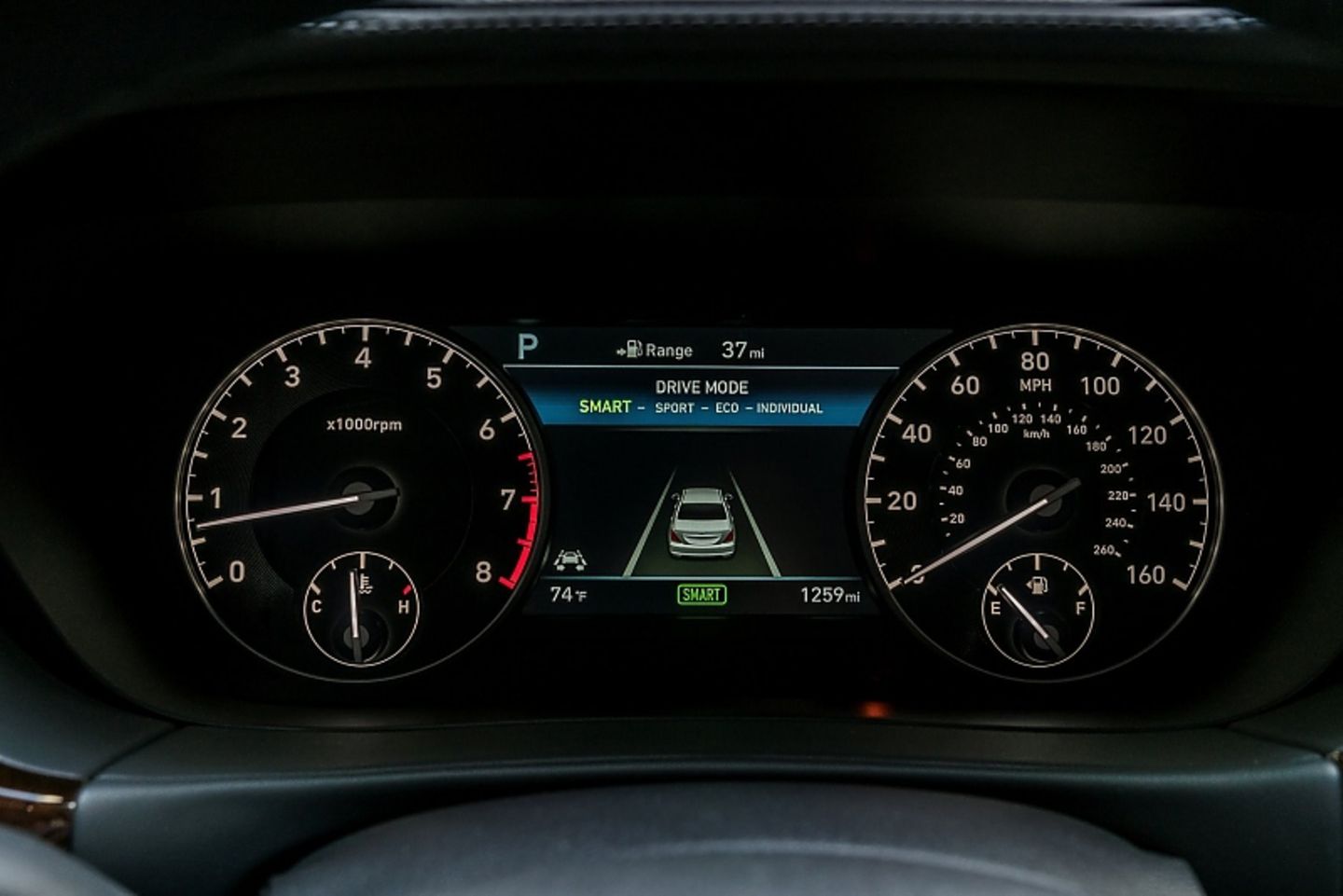 Genesis G90 5.0 - hier lässt das Luxusmodell moderne Einflüsse vermissen