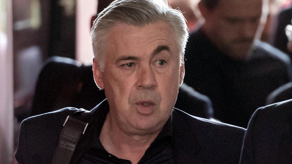 Der FC Bayern München hat sich von Trainer Carlo Ancelotti getrennt