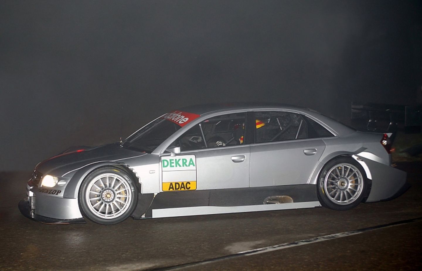 Audi A4 DTM 2004 - damals noch ein Viertürer