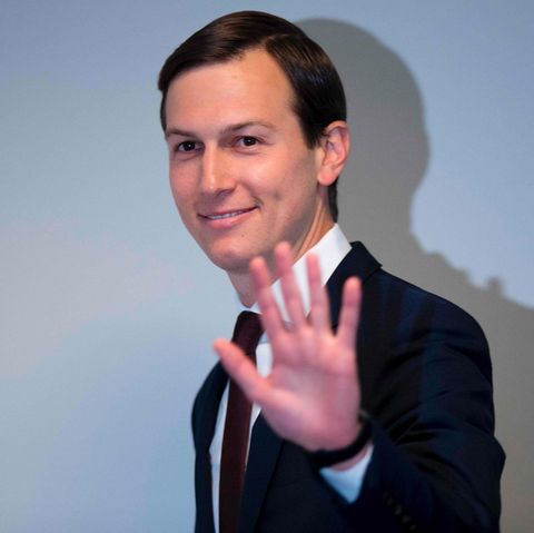 Jared Kushner winkt