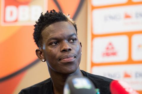 Der Deutsche Basketball-Nationalspieler Dennis Schröder wurde festgenommen