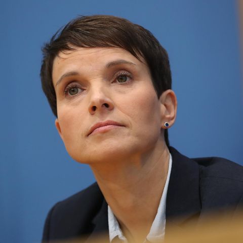 Frauke Petry will weiter politisch aktiv sein