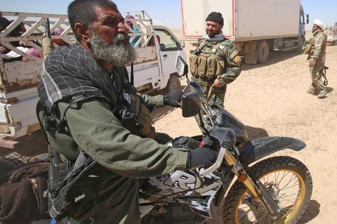 Im April sah man Abu Tahseen beim Kampf  um Mossul.