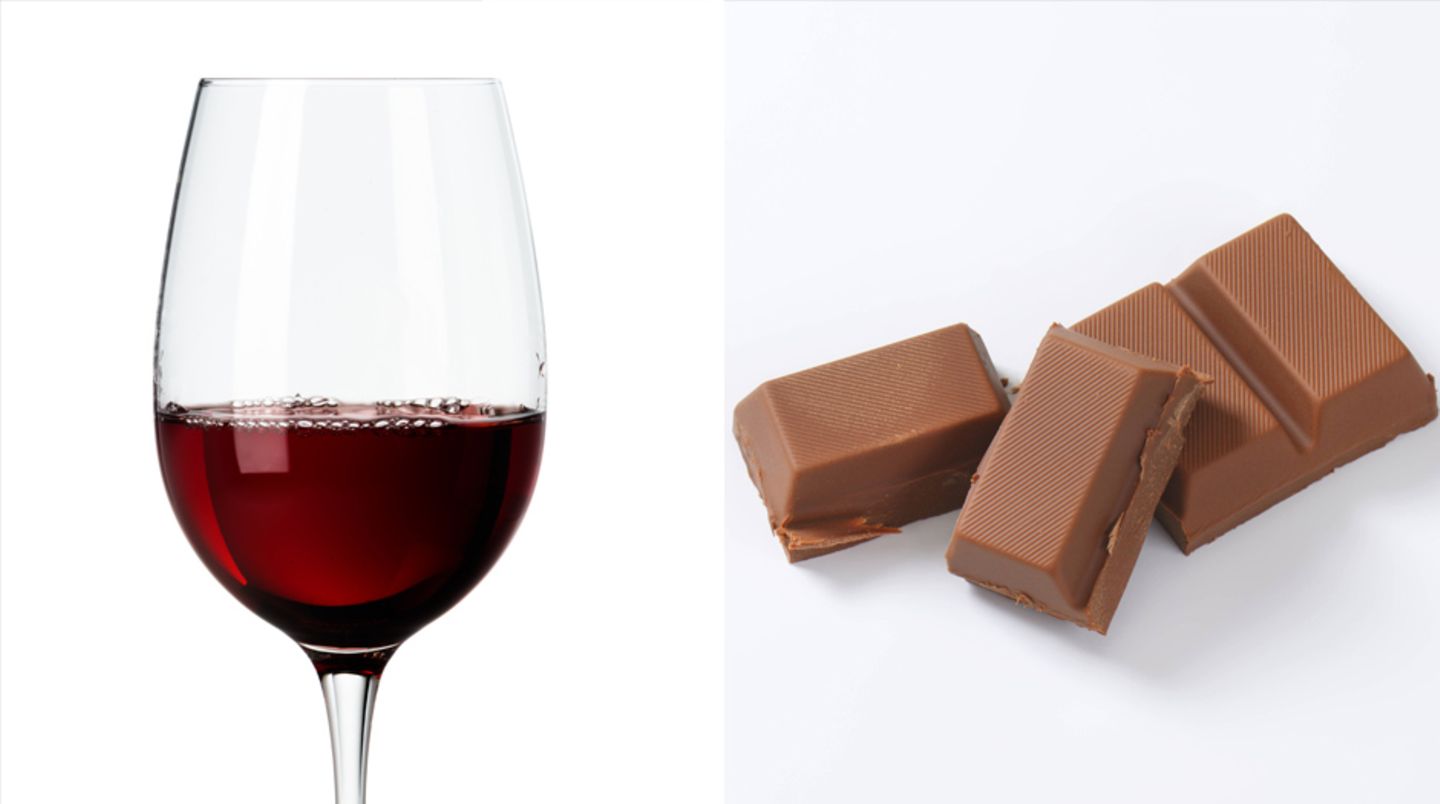 Kalorien in Rotwein Rotwein 125 Milliliter Rotwein mit einem Alkoholgehalt von 13 Vol.% bringen es auf rund 101 Kilokalorien. Dieselbe Menge steckt auch in einem Riegel Milchschokolade (107 Kilokalorien).