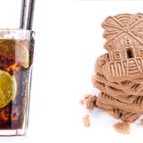 Cola-Rum  20 Milliliter Rum (54 Vol%) bringen es auf 60 Kilokalorien. In Kombination mit 230 Milliliter Cola bringt es das Mischgetränk auf stattliche 161 Kilokalorien. Dieselbe Menge steckt auch in vier Spekulatius-Plätzchen. (168 Kilokalorien)