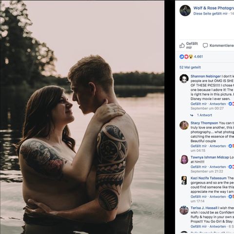 Ein Paar hält sich bei einem romantischem Pärchen-Shooting am See in den Armen.
