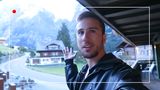 Ich bin Elias Wagner und wage mich für stern.de zum ersten Mal ins Hochgebirge. Wandern ist für mich kein Thema, den Jakobsweg habe ich schon gemeistert und auch Höhe ist mir als Pilot nicht fremd. Noch stehe ich am Fuße der Berge im Schweizer Ort Grindelwald. Es geht hoch zum Eiger. Nicht in die berüchtigste Nordwand, sondern einen Weg daran vorbei.