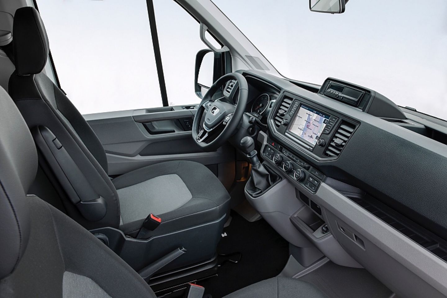 Das Cockpit des MAN TGE ist übersichtlich