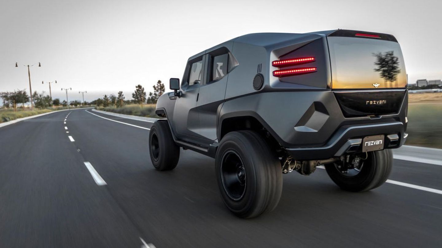 Rezvani Tank 