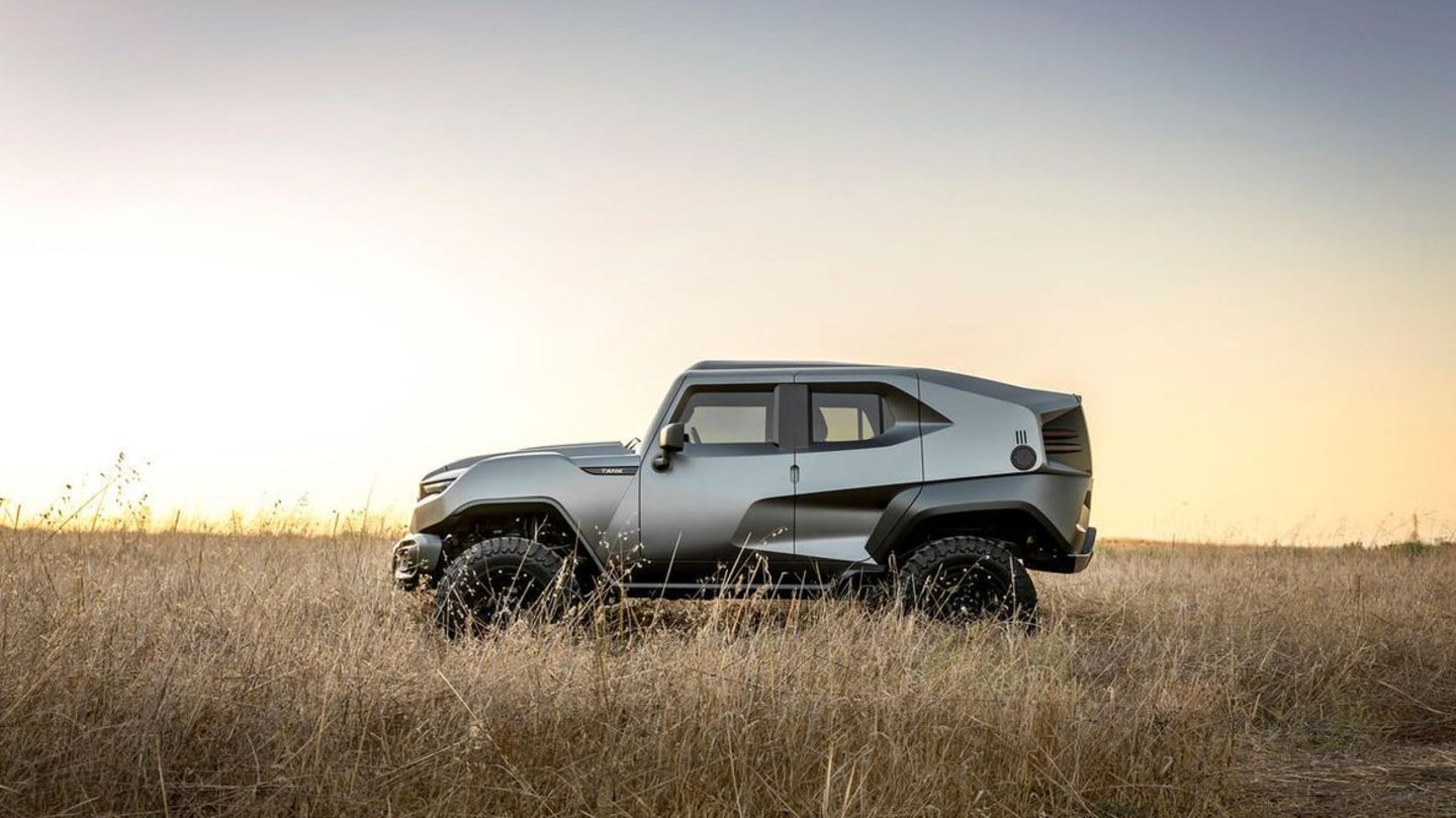 Rezvani Tank