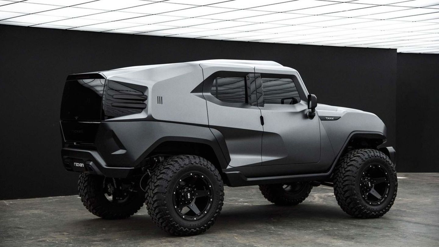 Rezvani Tank 