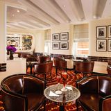 Platz 1: American Bar, London  Die American Bar im Savoy Hotel in London ist eine der wichtigsten Etablissements für Cocktails und wurde - zum ersten Mal - als die "The World's Best Bar" gekürt.  Mehr Infos finden Sie auf der Website.