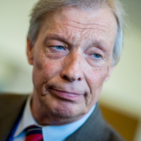 Armin-Paul Hampel: Razzia wegen Betrugsverdachts bei niedersächsischem AfD-Landeschef