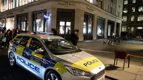 Der Tatort in London: Die Polizei sucht noch immer nach den sechs Einbrechern