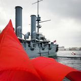 1917 feuerte der Panzerkreuzer "Aurora" den Startschuss zum Sturm der Bolschewiki auf das Winterpalais. 