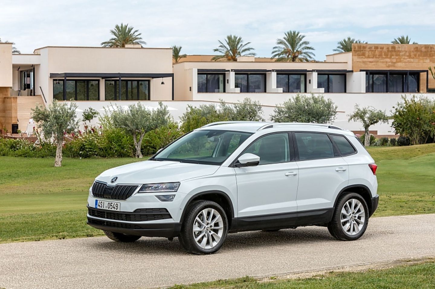 Nach 9,3 Sekunden erreicht der Skoda Karoq 2,0 TDI 4x4 mit Siebengang-DSG 100 km/h