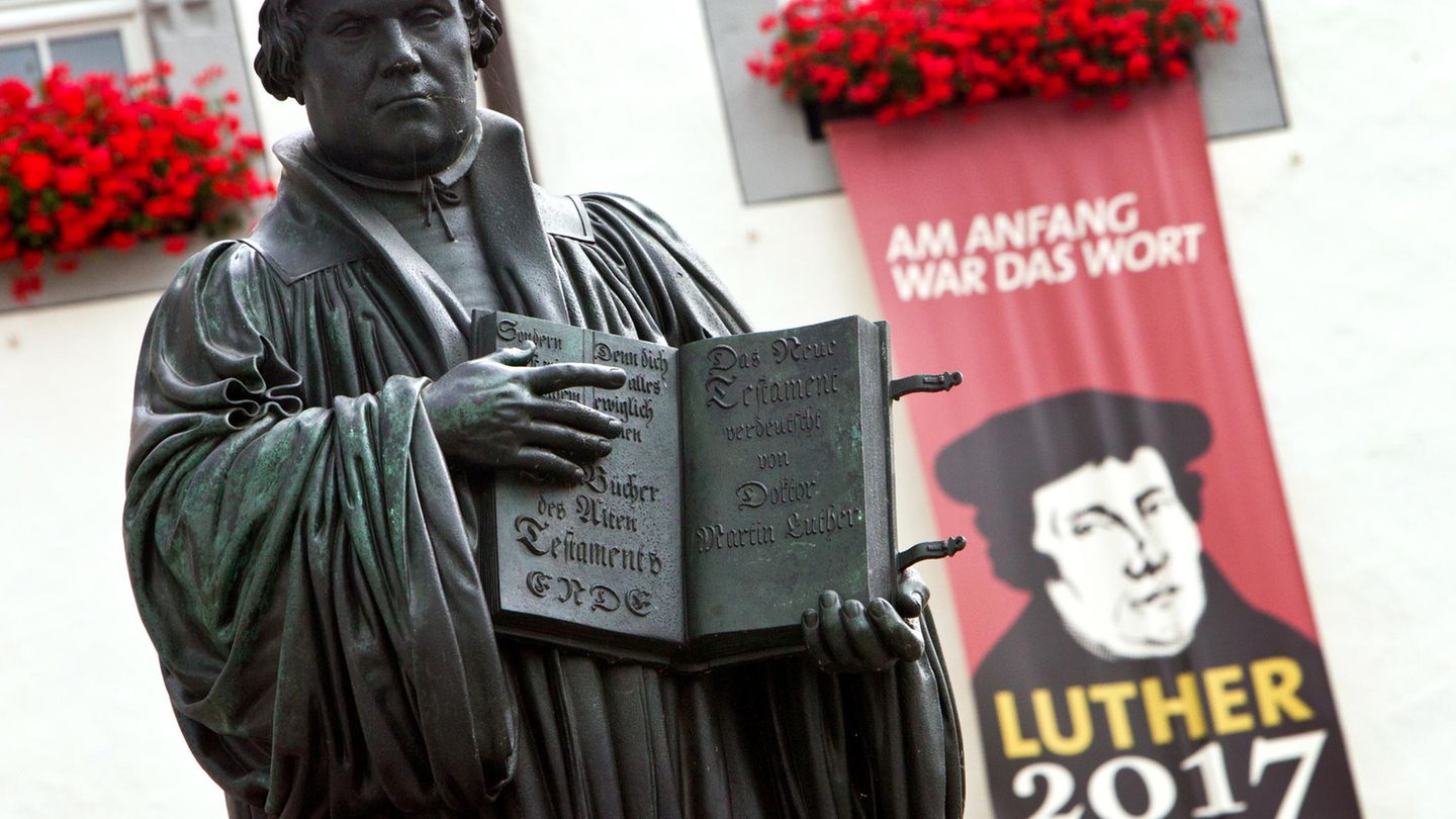 Warum Rulpset Und Furzet Ihr Nicht Hat Luther Das Wirklich Gesagt Stern De
