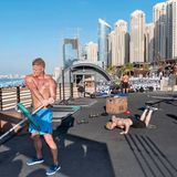 Schnee in der Wüste, fliegende Taxis, künstliche Inseln – Dubai ist eine wahrlich globale Stadt