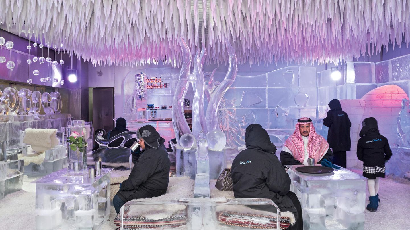 Die "Chill Out"-Lounge mit ihren gefrorenen Möbeln gibt es seit zehn Jahren – in Dubai eine kleine Ewigkeit