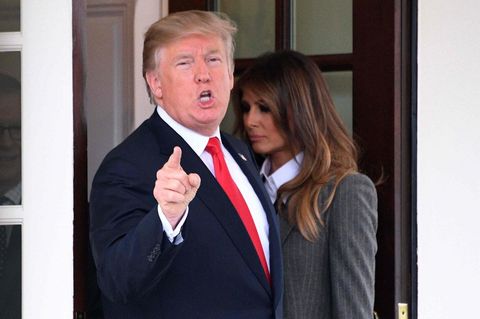 US-Präsident Donald Trump beim Betreten des Weißen Hauses