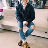 Julia Dalia, Model, @julia.dalia  Monika Matschnig: "Das ist eine Frau, die zu sich selbst steht! Sie zeigt sich natürlich und punktet durch das 'Nicht-Posen' – oder einfach durch eine natürlich wirkende Inszenierung. Sie liebt ihr wuscheliges Haar, ihre Sommersprossen und macht das, was manche vielleicht als Makel beurteilen würden, zu ihrer Stärke!"