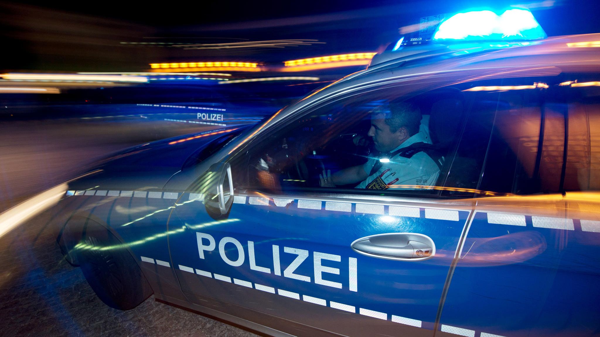 Nachrichten aus Deutschland: Zwei Tote nach Verkehrsunfall mit