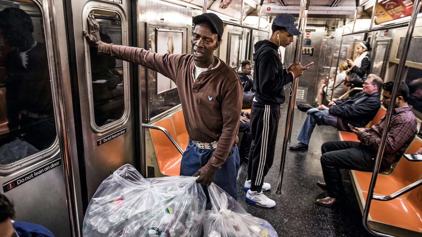 Eugene Gadsen ist seit 30 Jahren Dosensammler in New York und hat eine private Recycling-Kooperative mitgegründet