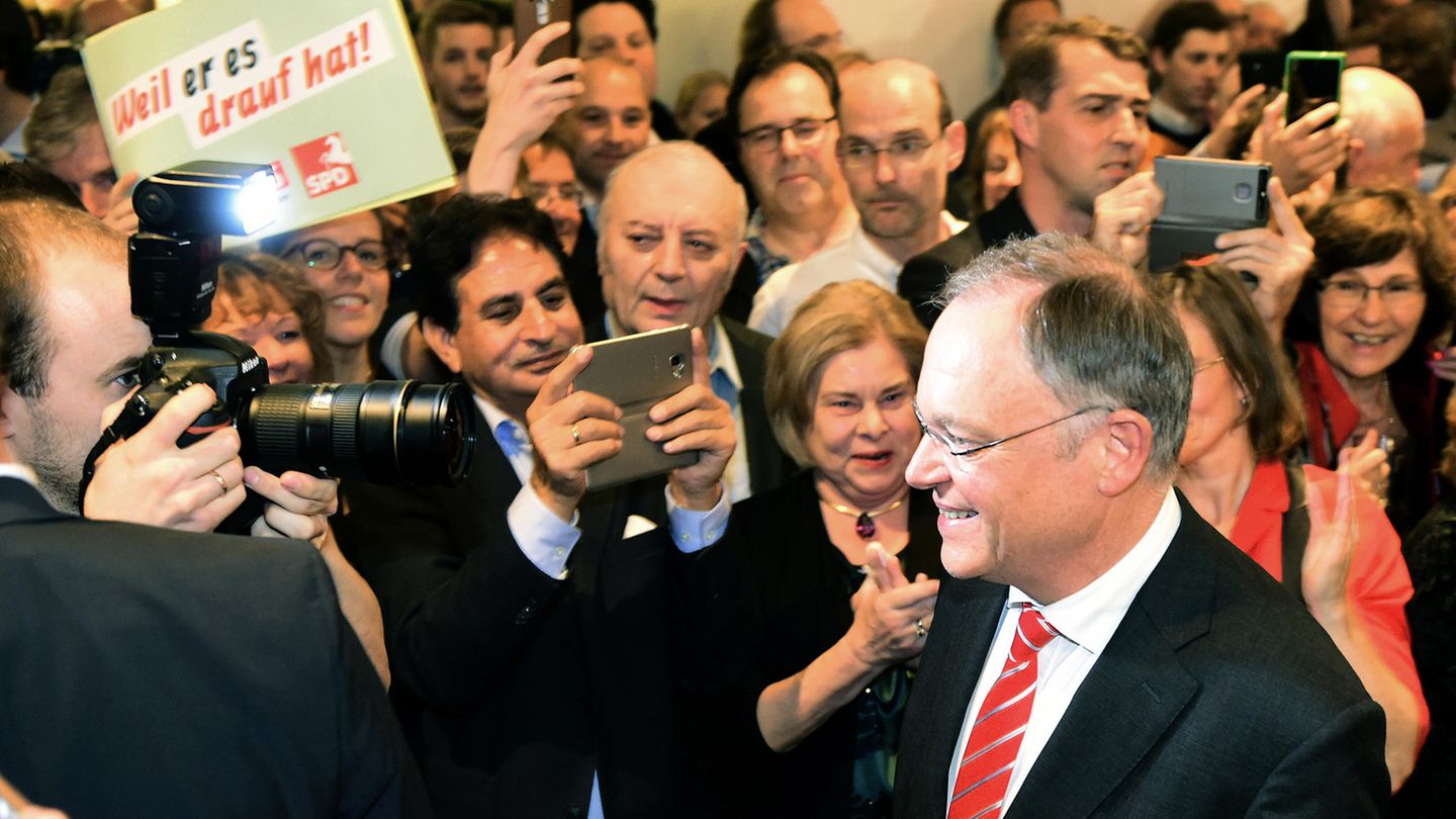 Pragmatischer Kümmerer und als uneitler Landesvater: Stephan Weil hat die SPD nach vier Wahlniederlagen zum Sieg geführt