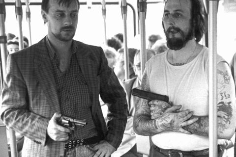 Die bewaffneten Geiselnehmer von Gladbeck: Dieter Degowski (l) und Hans-Jürgen Rösner