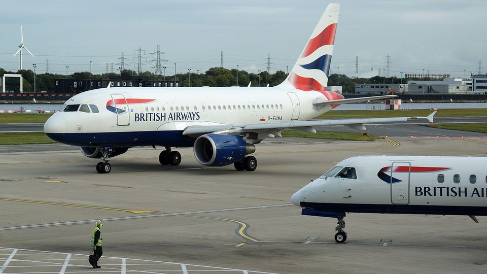 Airbus A318 mit der Flugnummer BA1 Airbus A318 mit der Flugnummer BA1
