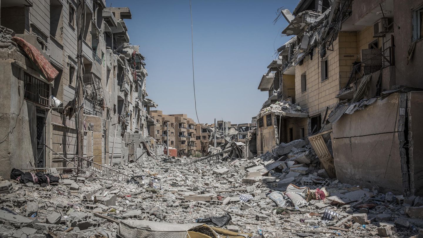 Der seit Juni währende Kampf zwischen dem IS und der SDF hat Al-Rakka größtenteils zerstört