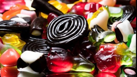 Süßigkeiten-Neuheit : Haribo verkauft Gummibärchen jetzt auch nach Farben sortiert