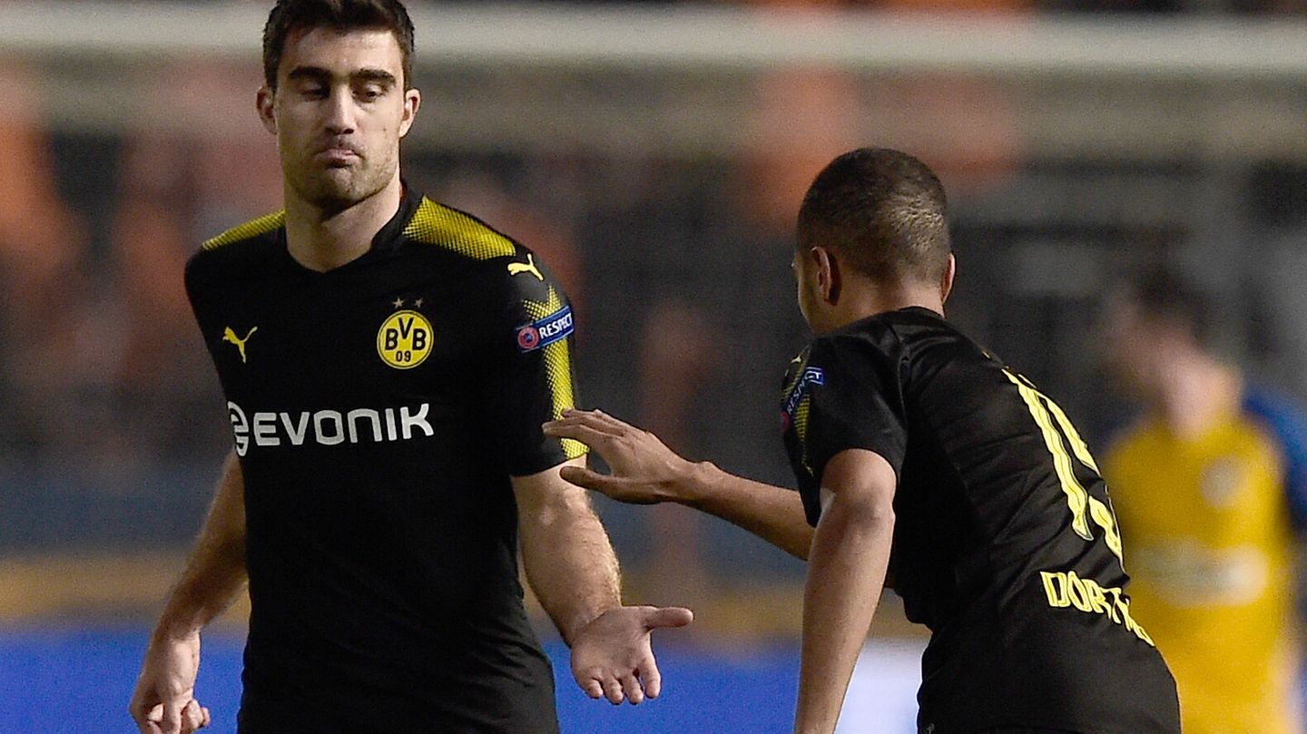 Sokratis jubelt nur verhalten - der BVB blamiert sich bei Apoel Nikosia