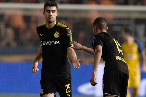 Sokratis jubelt nur verhalten - der BVB blamiert sich bei Apoel Nikosia