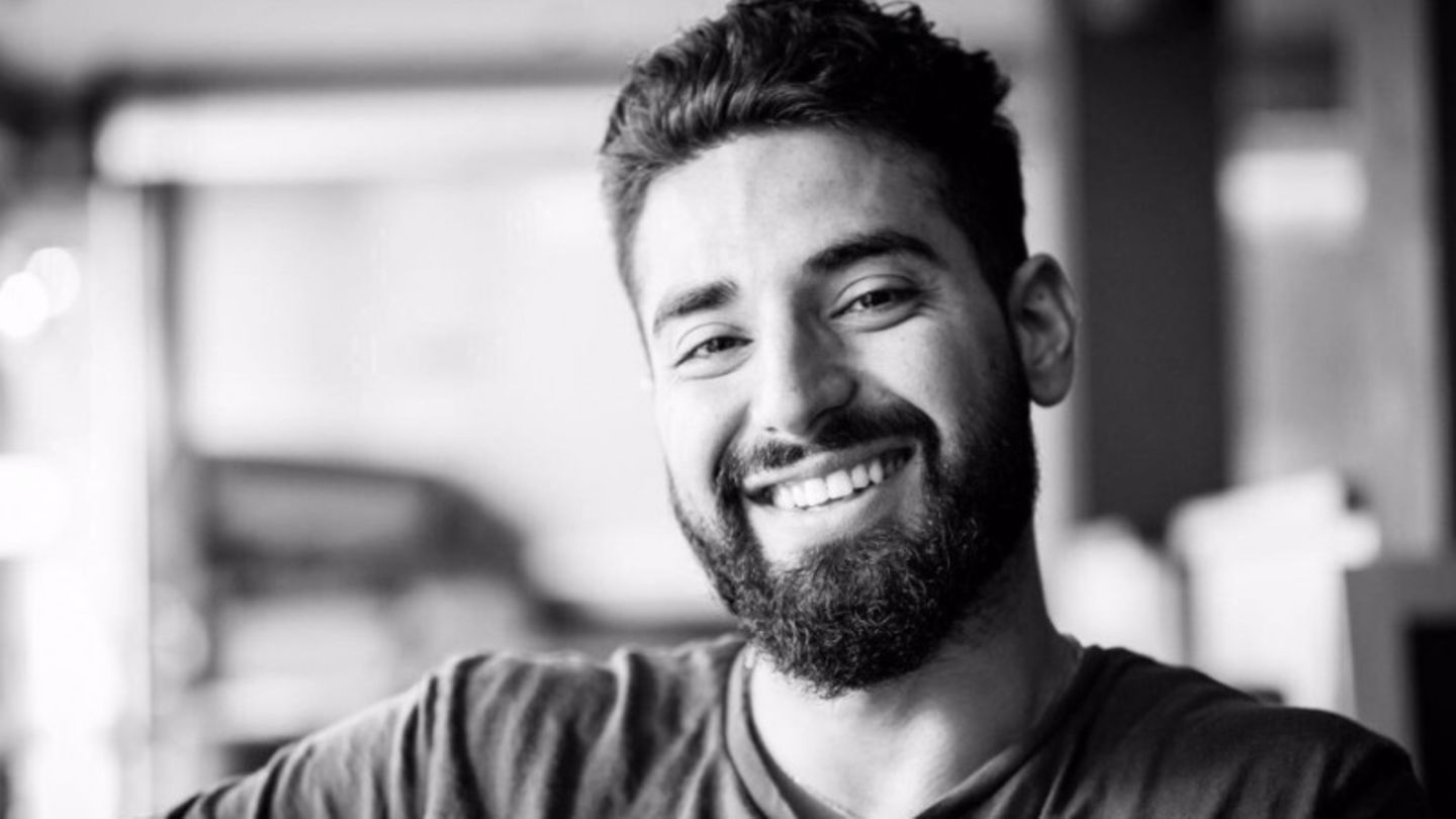 Go Fund Me: Elias Hashimi lächelt in die Kamera